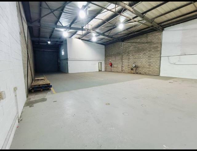 INDUSTRIAL PROPERTY TO RENT IN KYA SANDS